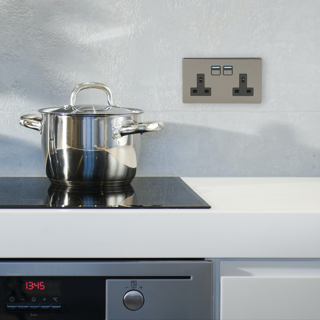 Lightwave Smart Plug Smart Sockets – Lightwave